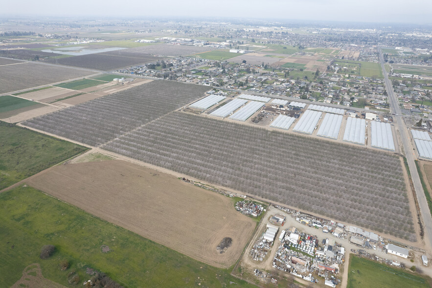 APN 328-050-37, Fresno, CA à vendre - Aérien – Image 3 sur 10