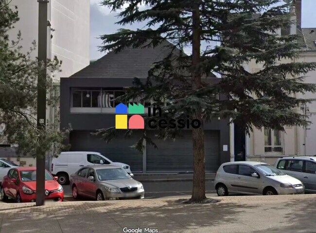 Plus de détails pour Local commercial à louer