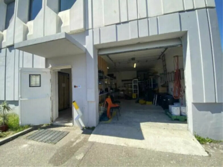 Local d’activités dans Le Havre à louer - Photo de l’immeuble – Image 1 sur 1