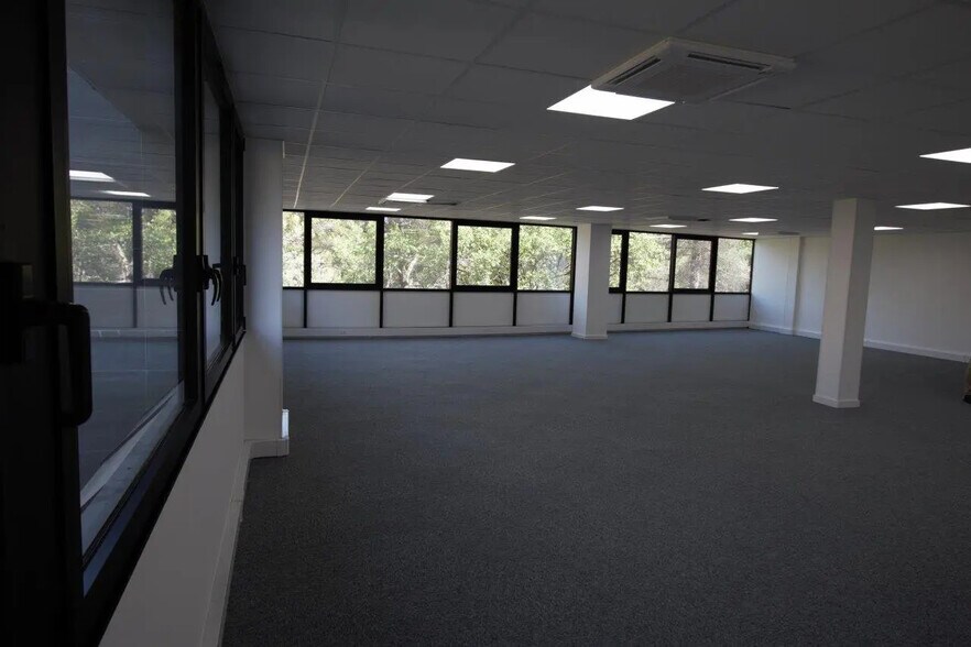 Bureau dans Valbonne à louer - Photo intérieure – Image 2 sur 4