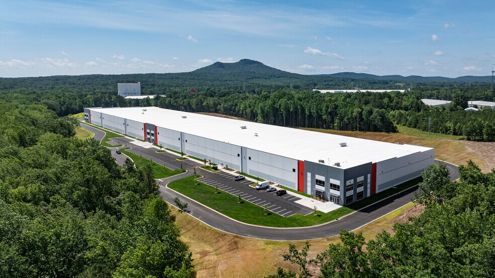 540 Canterbury Rd, Kings Mountain, NC à louer - Photo de l’immeuble – Image 2 sur 13