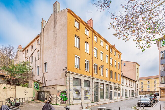 Plus de détails pour 1 Montée De La Butte, Lyon - Bureau/Local commercial à louer