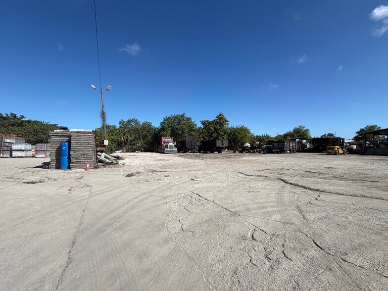 4700 Powerline Rd, Oakland Park, FL à louer - Photo principale – Image 1 sur 5