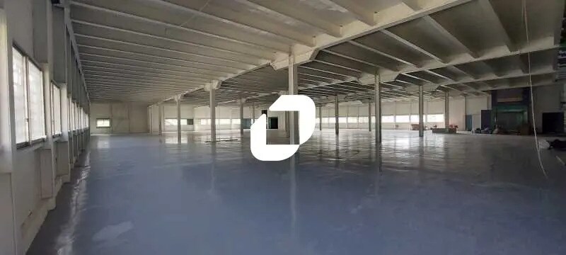 Local d’activités dans Saint-Denis à louer - Photo intérieure – Image 3 sur 5