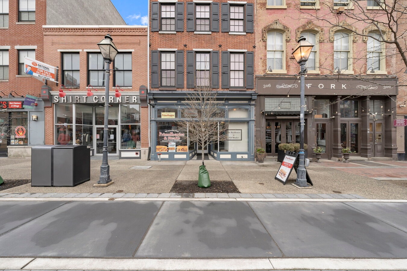 304 Market St, Philadelphia, PA 19106 - Lot 1st Floor Retail - - Photo intérieure - Image 1 of 9