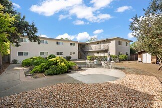 Plus de détails pour 311 7th St, Davis, CA - Logement à vendre