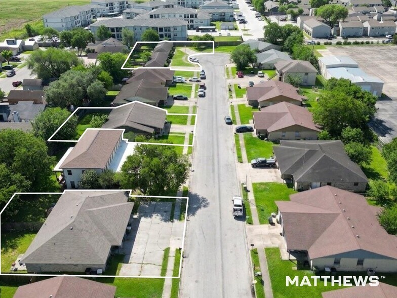 108 108, 112, 118 & 120 Milann St, Victoria, TX à vendre - Photo de l’immeuble – Image 2 sur 21