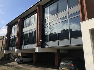 Plus de détails pour 27 Oxford St, Newbury - Bureau à louer