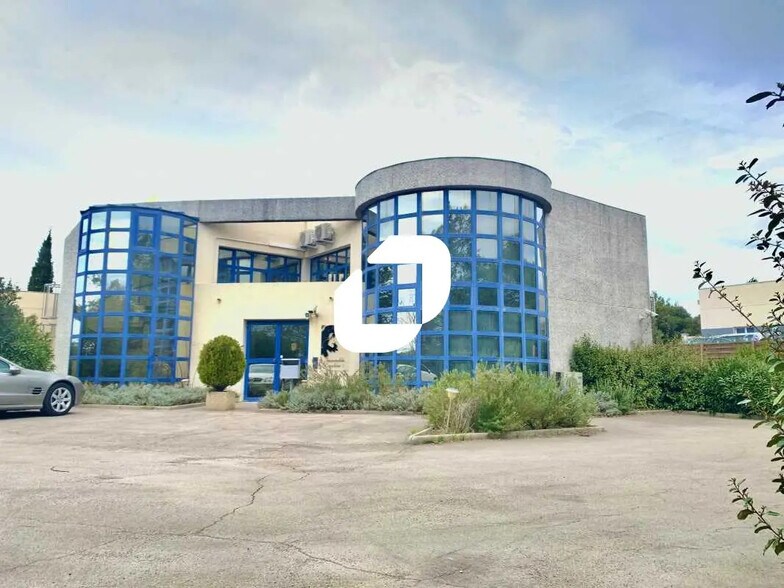 Bureau dans Saint-Clément-de-Rivière à louer - Photo de l’immeuble – Image 1 sur 30