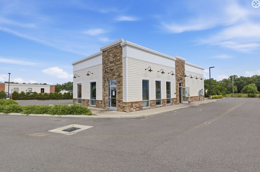 3208 Chili Ave, Rochester, NY à louer - Photo de l’immeuble – Image 3 sur 4