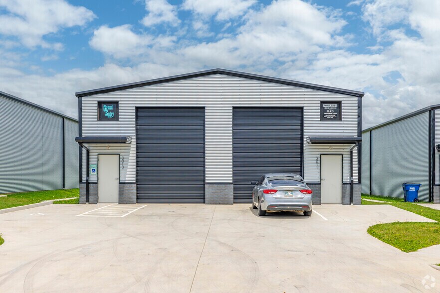 3011-3013 N Park Dr, Stillwater, OK à vendre - Photo de l’immeuble – Image 2 sur 6