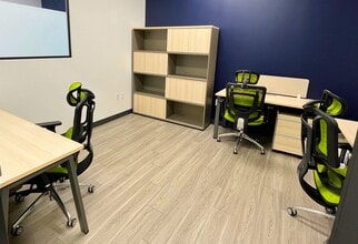 136 4th St N, Saint Petersburg, FL à louer Photo intérieure– Image 1 sur 1