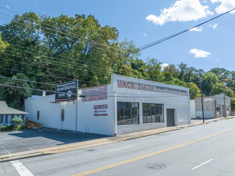 248 Biltmore Ave, Asheville, NC à vendre - Photo de l’immeuble – Image 3 sur 7