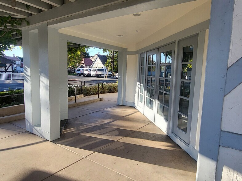 1607 Mission Dr, Solvang, CA à louer - Photo de l’immeuble – Image 2 sur 6