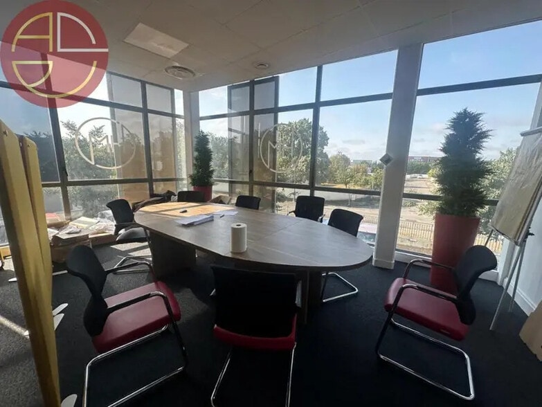 Bureau dans Colomiers à louer - Photo intérieure – Image 2 sur 5