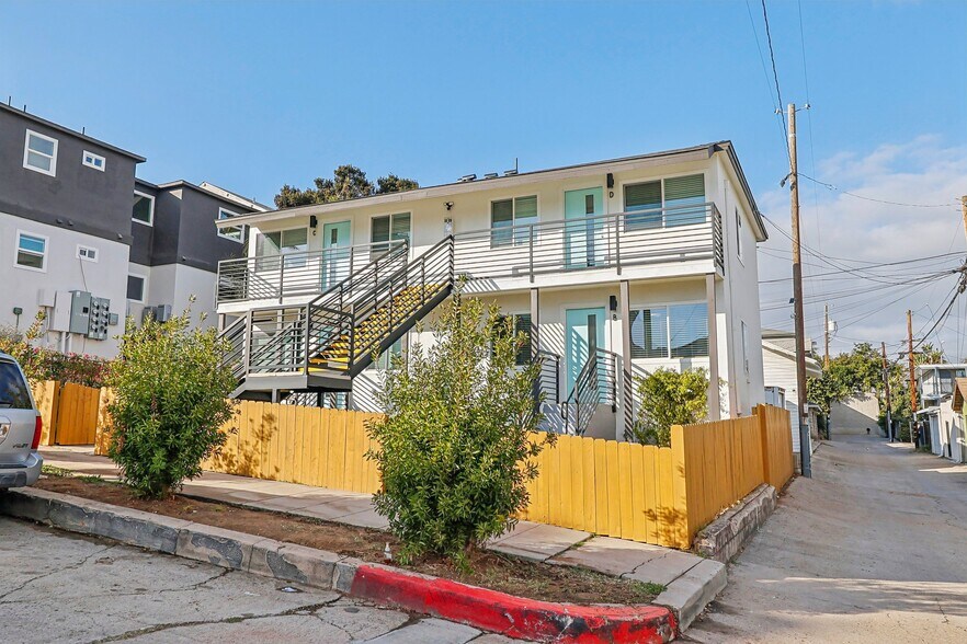 2520 E St, San Diego, CA à vendre - Photo de l’immeuble – Image 2 sur 7