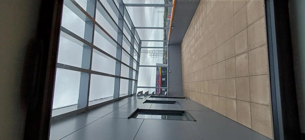 Local d’activités dans Montpellier à louer - Photo intérieure – Image 1 sur 8