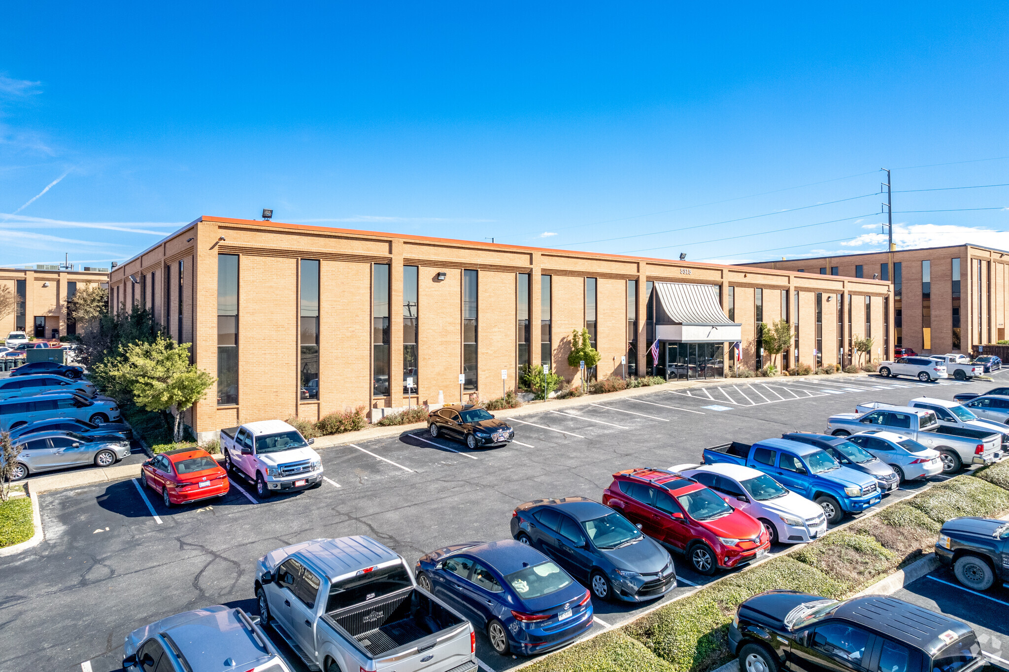5315 Summit Pky, San Antonio, TX à vendre Photo de l’immeuble– Image 1 sur 14