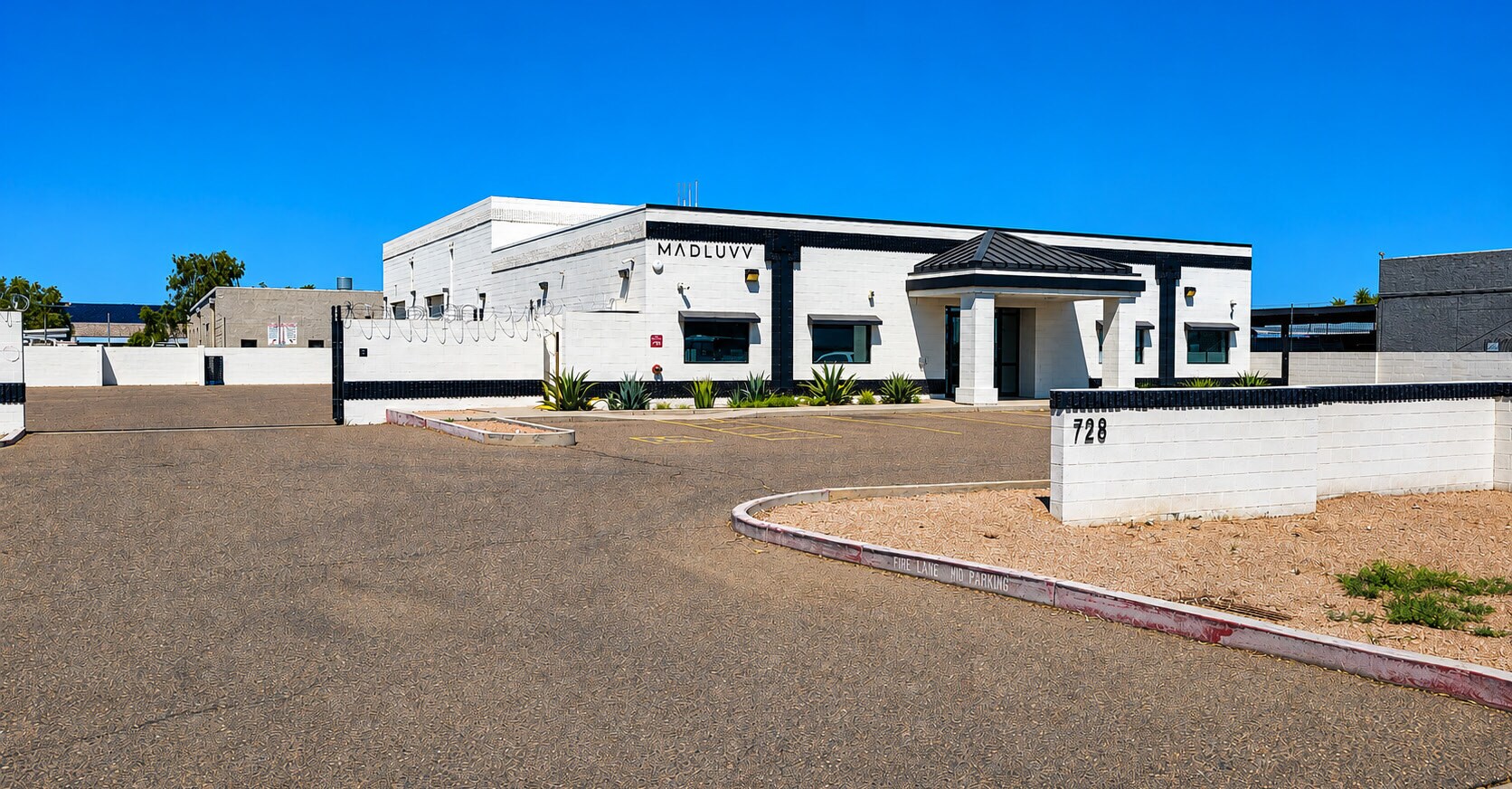 728 N Monterey St, Gilbert, AZ à louer Photo de l’immeuble– Image 1 sur 10