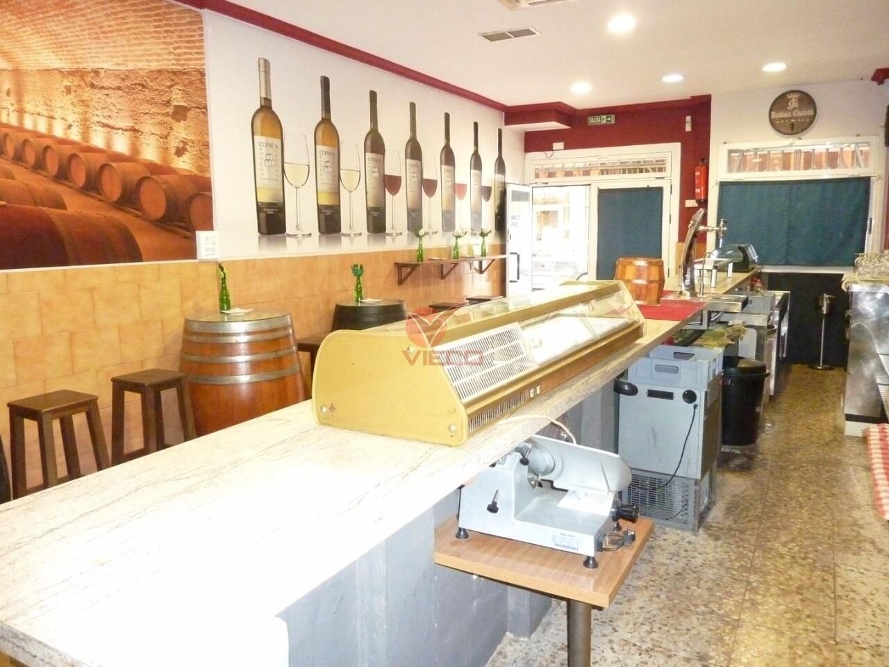 Local commercial dans Cuenca, Cuenca à louer Photo intérieure– Image 1 sur 6