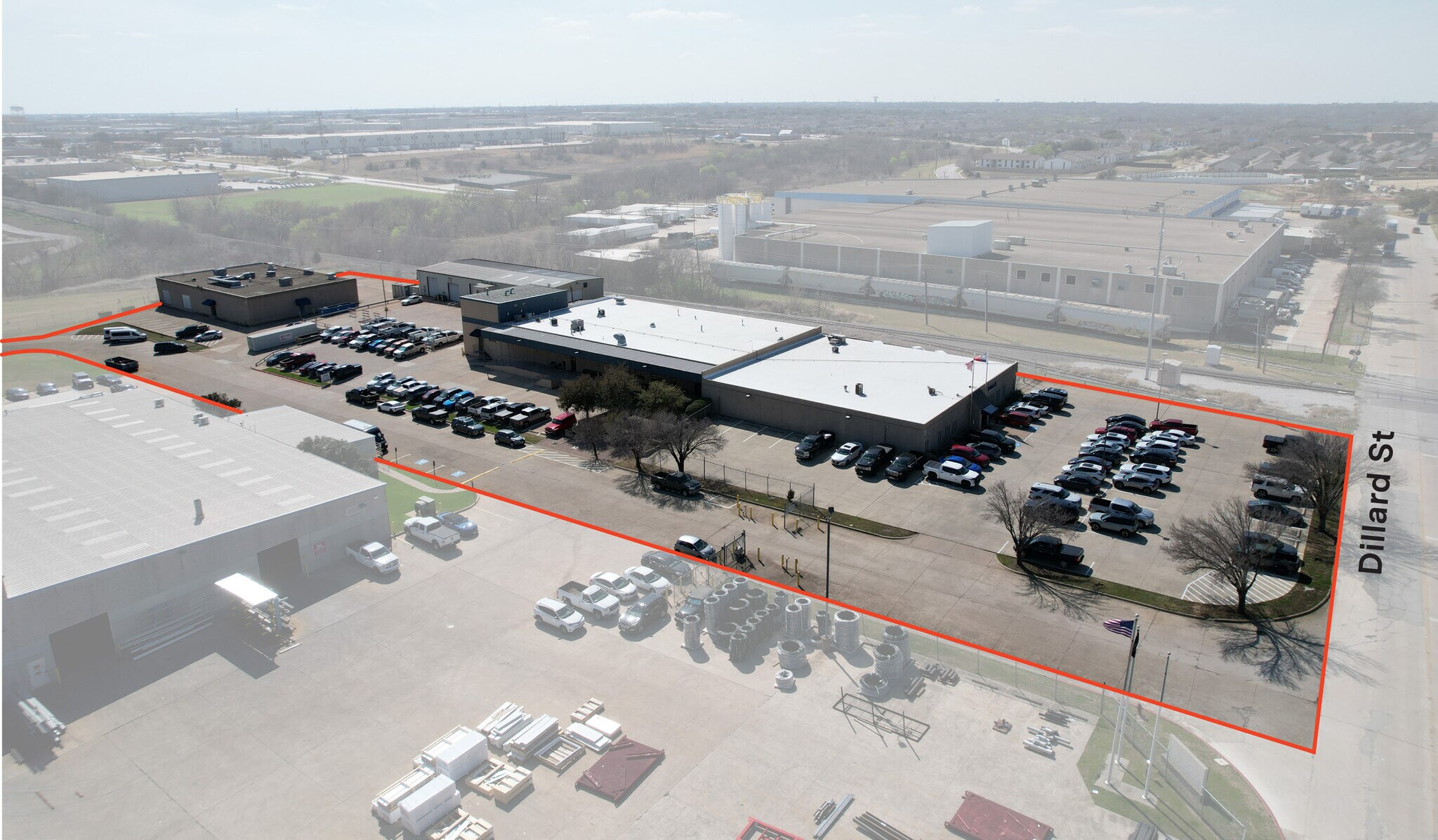 2425 Dillard St, Grand Prairie, TX à vendre Photo principale– Image 1 sur 23