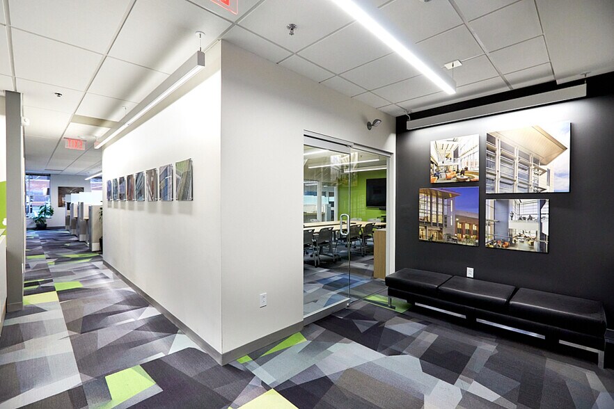 800 Waterfront Dr, Pittsburgh, PA à louer - Photo intérieure – Image 2 sur 24