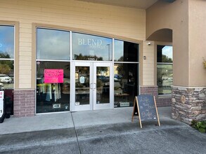 1095 S Fortuna Blvd, Fortuna, CA à louer Photo de l’immeuble– Image 2 sur 6