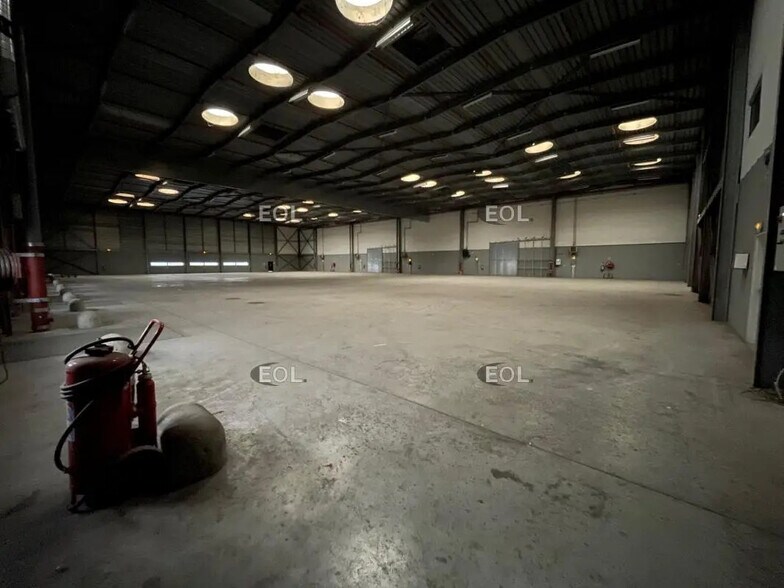 Industriel/Logistique dans Gennevilliers à louer - Photo de l’immeuble – Image 3 sur 6