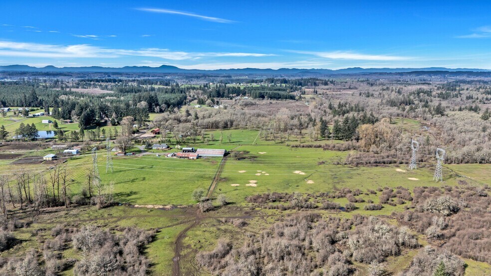 35377 Ede Rd, Lebanon, OR à vendre - Photo de l’immeuble – Image 2 sur 48