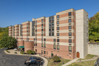 Plus de détails pour 800 Highland Ave, Covington, KY - Santé à vendre