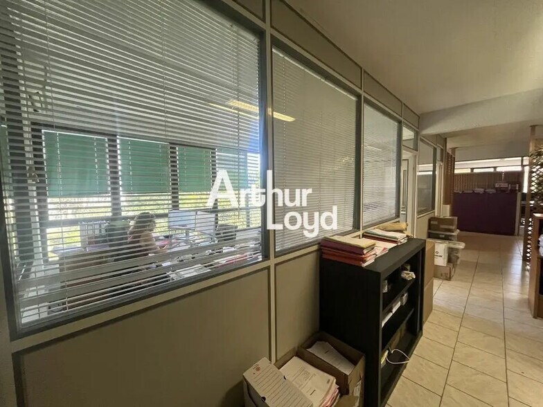 Bureau dans Cagnes-sur-Mer à louer - Photo de l’immeuble – Image 3 sur 5