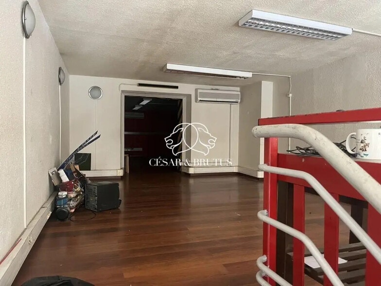 Local commercial dans Grenoble à louer - Photo intérieure – Image 3 sur 4