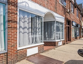 615-621 Seaman Ave, Baldwin, NY à louer Photo intérieure– Image 2 sur 2