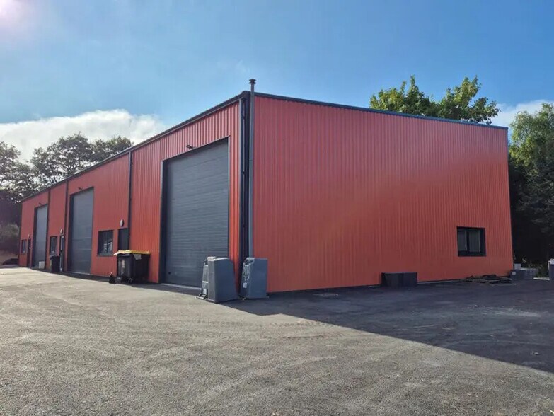 Industriel/Logistique dans Cléguer à vendre - Photo de l’immeuble – Image 2 sur 5
