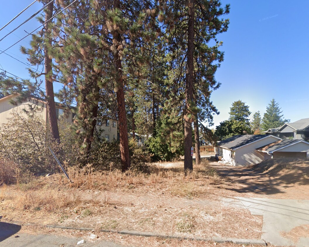 648 Perry st, Spokane, WA à vendre Photo principale– Image 1 sur 3