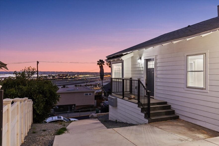 2715 Columbia St, San Diego, CA à vendre - Photo de l’immeuble – Image 3 sur 16