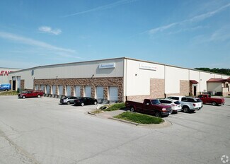 Plus de détails pour 4380 NW Belgium Blvd, Riverside, MO - Industriel/Logistique à louer