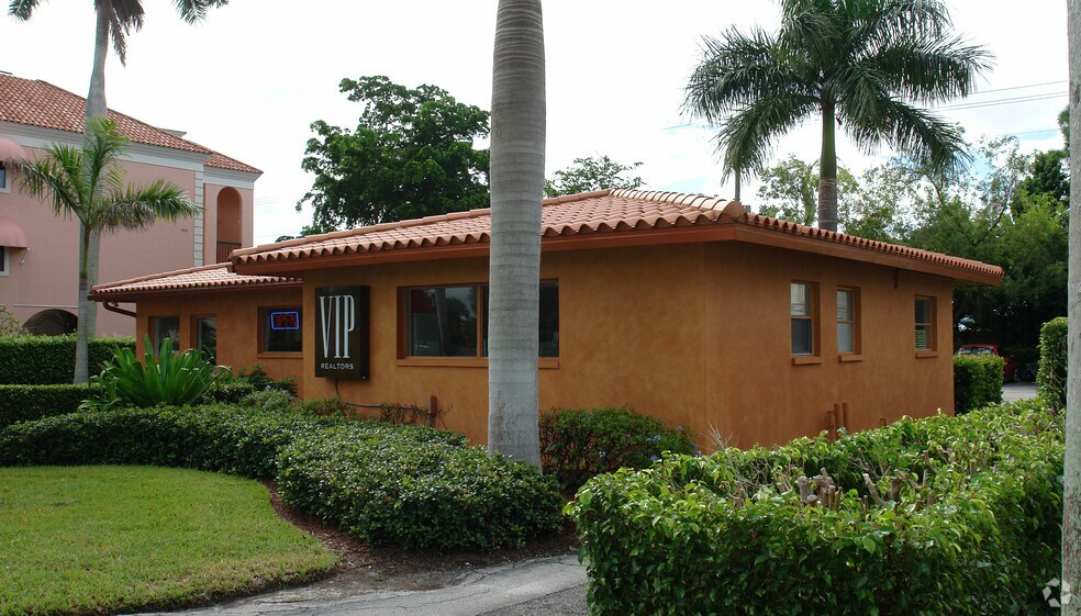 780 Seagate Ave, Naples, FL à vendre - Photo principale – Image 1 sur 3