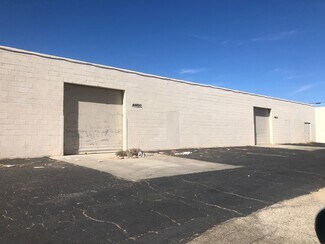 Plus de détails pour 44824 Yucca Ave, Lancaster, CA - Industriel/Logistique à vendre