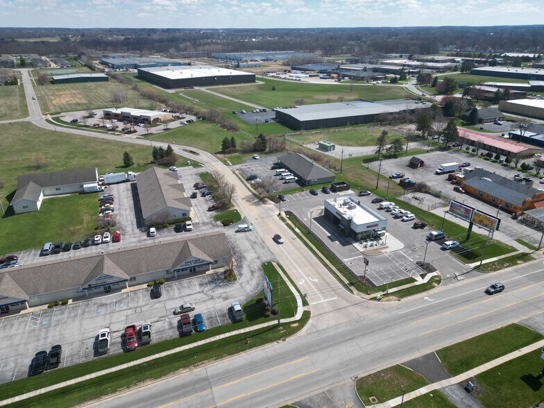 32 Stower Ln, Norwalk, OH à vendre - Photo de l’immeuble – Image 3 sur 3