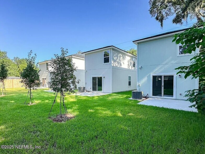 8910 Free Ave, Jacksonville, FL à vendre - Photo de l’immeuble – Image 3 sur 27