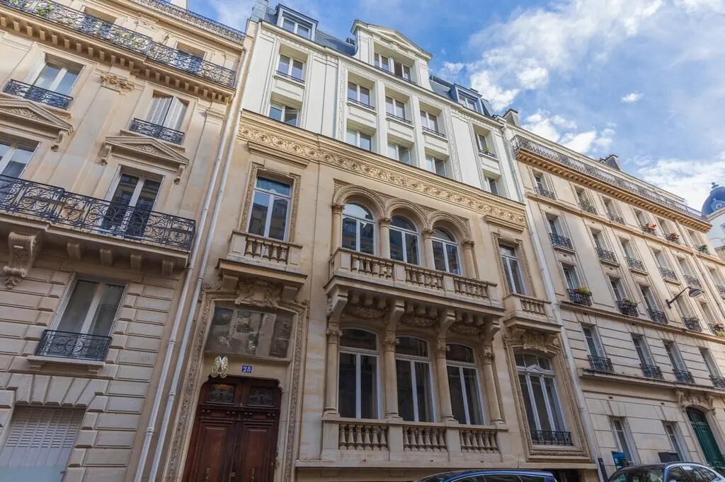 Bureau dans Paris à louer Photo de l’immeuble– Image 1 sur 8