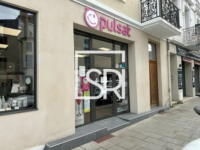 Local commercial dans Cusset à louer - Photo de l’immeuble – Image 1 sur 10