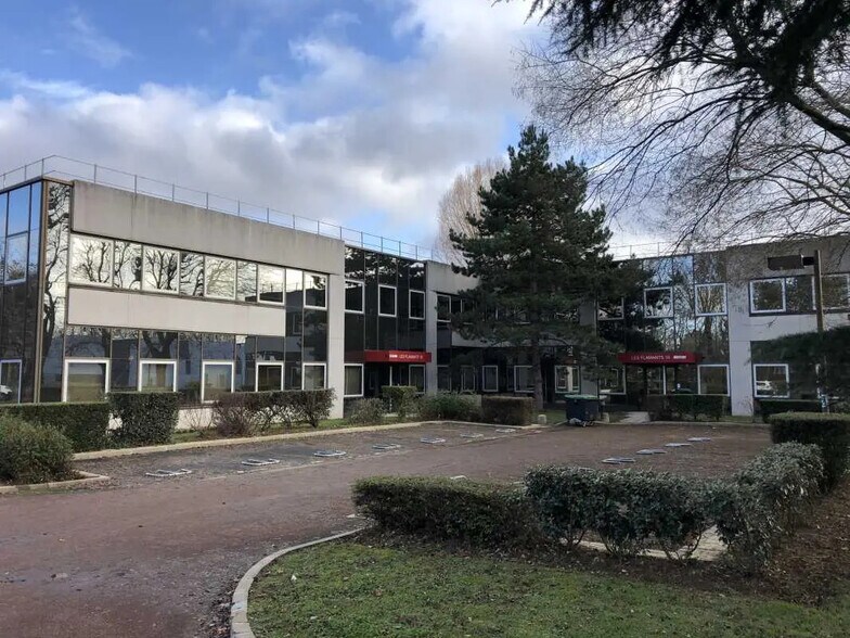 13 Rue De La Perdrix, Tremblay-en-France à louer - Photo de l’immeuble – Image 2 sur 9