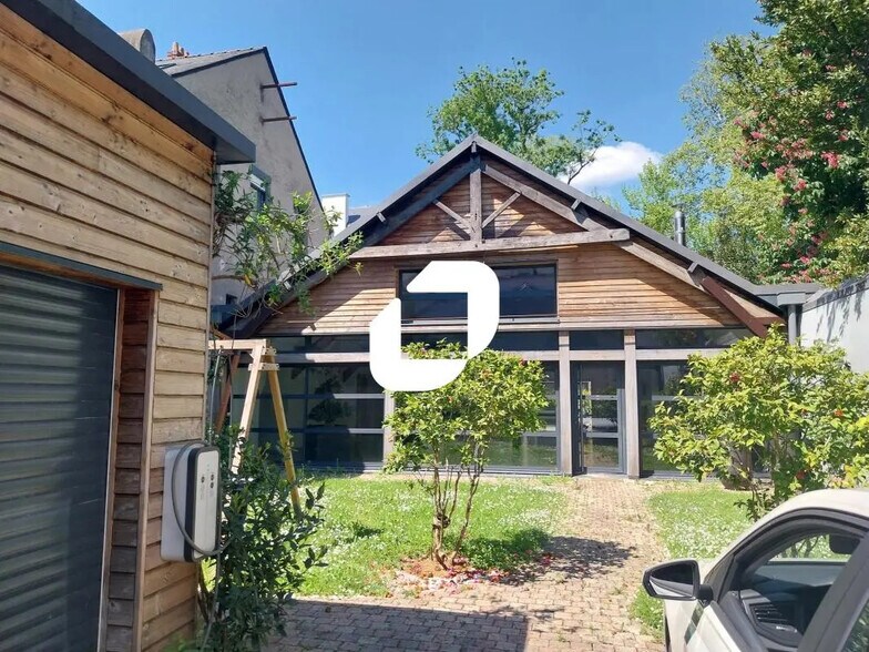 Bureau dans Nantes à vendre - Photo de l’immeuble – Image 2 sur 16