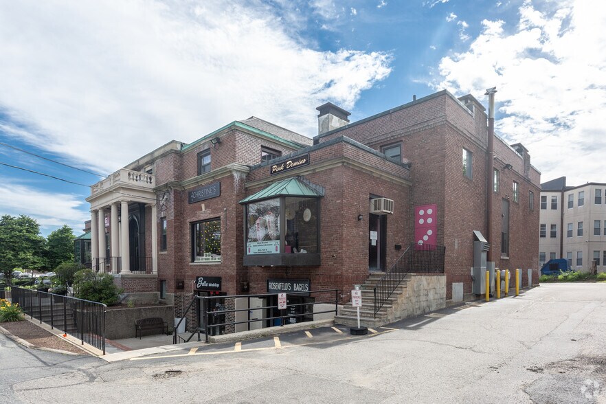 1280 Centre St, Newton, MA à vendre - Photo principale – Image 1 sur 5