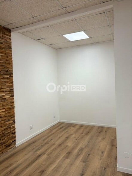 Bureau dans Reims à louer - Photo intérieure – Image 3 sur 3