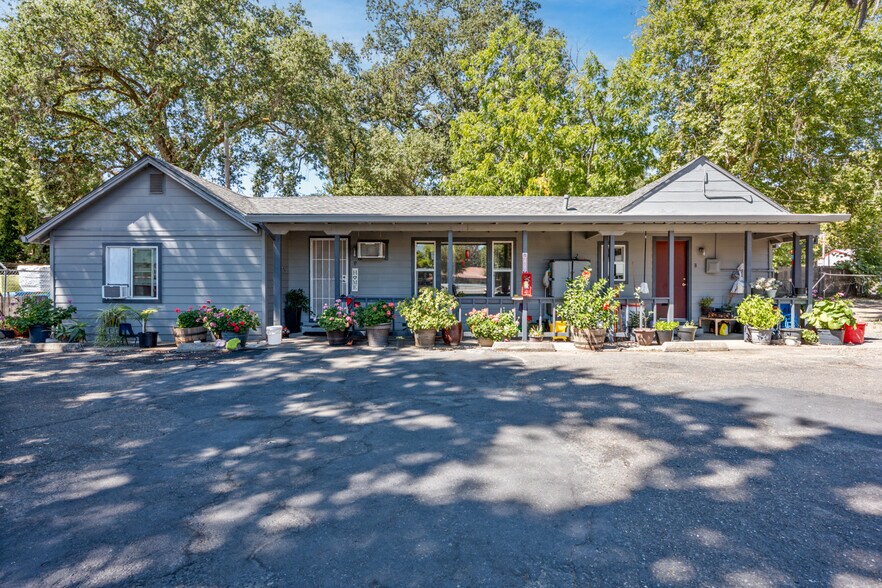 2280 S State St, Ukiah, CA à vendre - Photo de l’immeuble – Image 3 sur 37