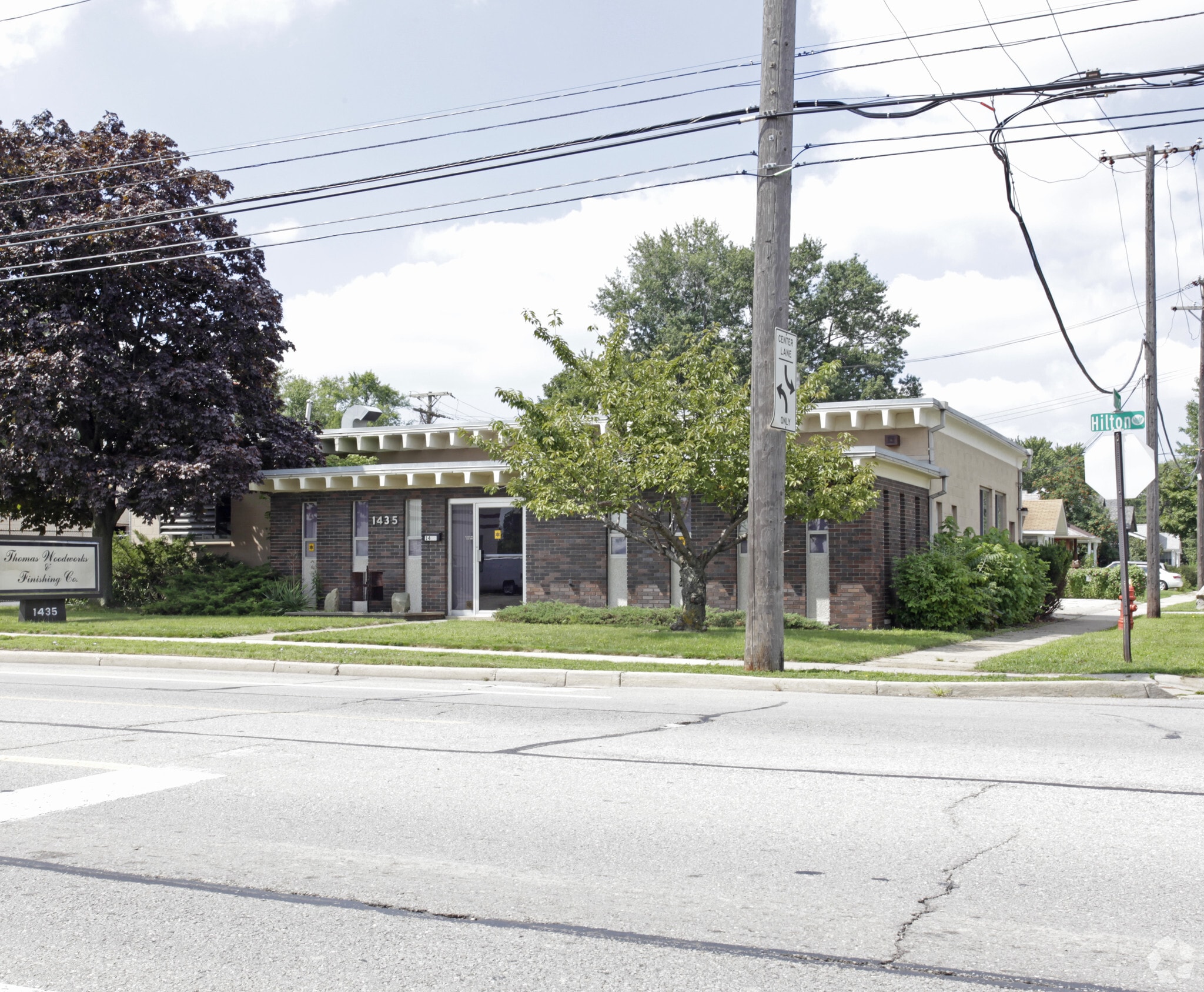 1435 Hilton Rd, Ferndale, MI à vendre Photo principale– Image 1 sur 3