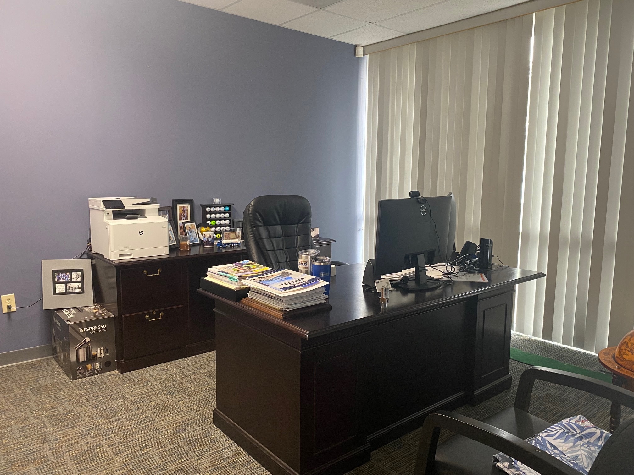 215 Industrial Ave, Greensboro, NC à louer Photo de l’immeuble– Image 1 sur 8